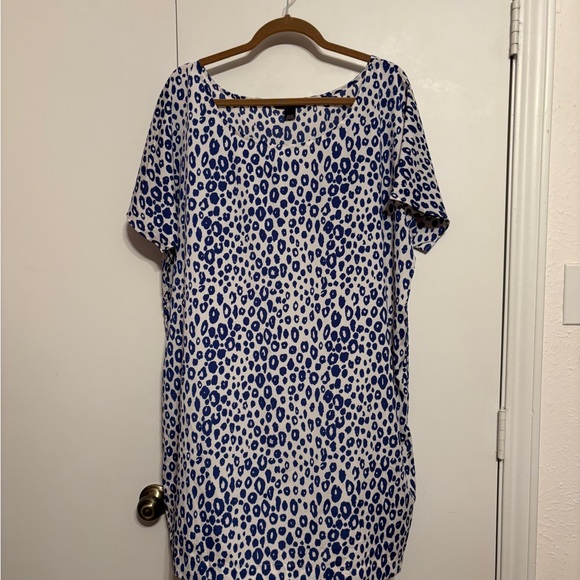 Victoria's Secret Blue & White Leopard Print Coverup - Picture 1 of 3